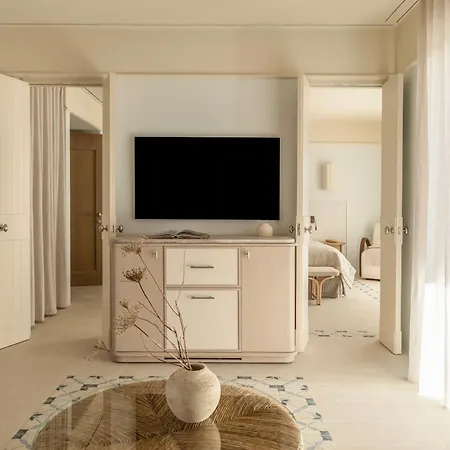 Erema, A Member Of Design 5* Provatas